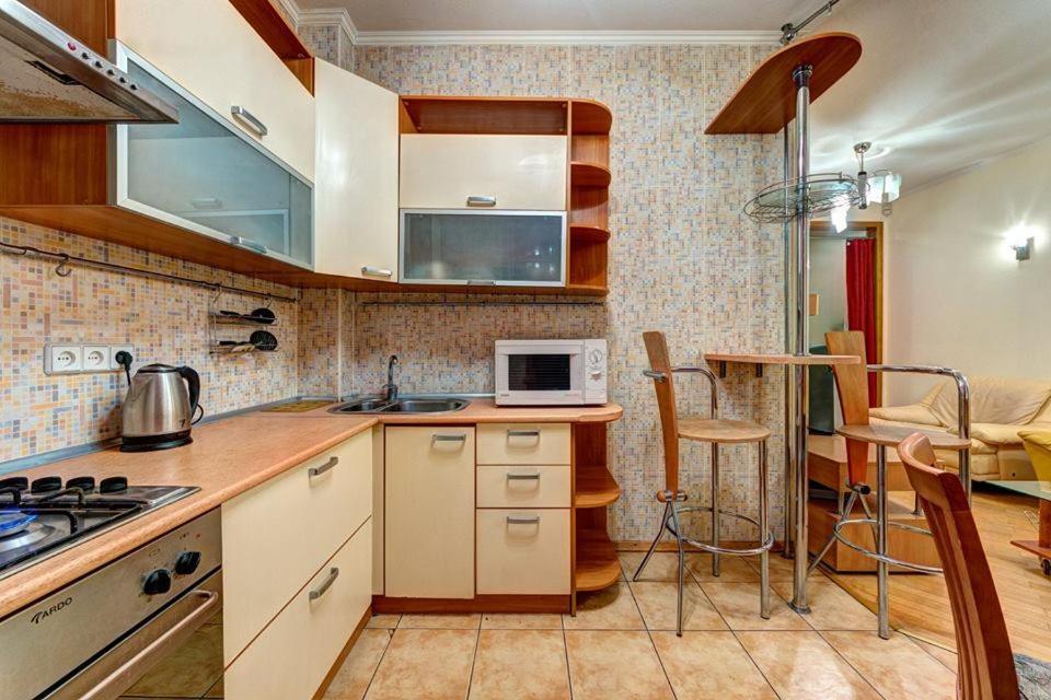Apartments On Shota Rustaveli Kiev Dış mekan fotoğraf